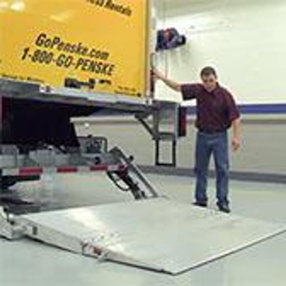 Liftgate Instructions Penske Truck Rental