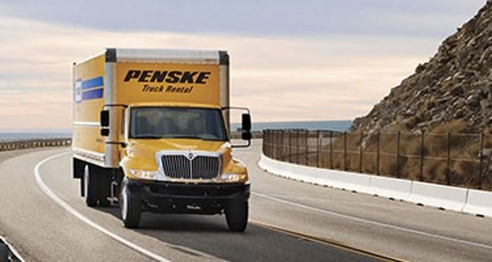 22 Foot Moving Truck Rental – Penske Truck Rental